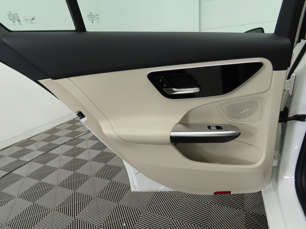 2025 Mercedes-Benz C-Class C 300 27