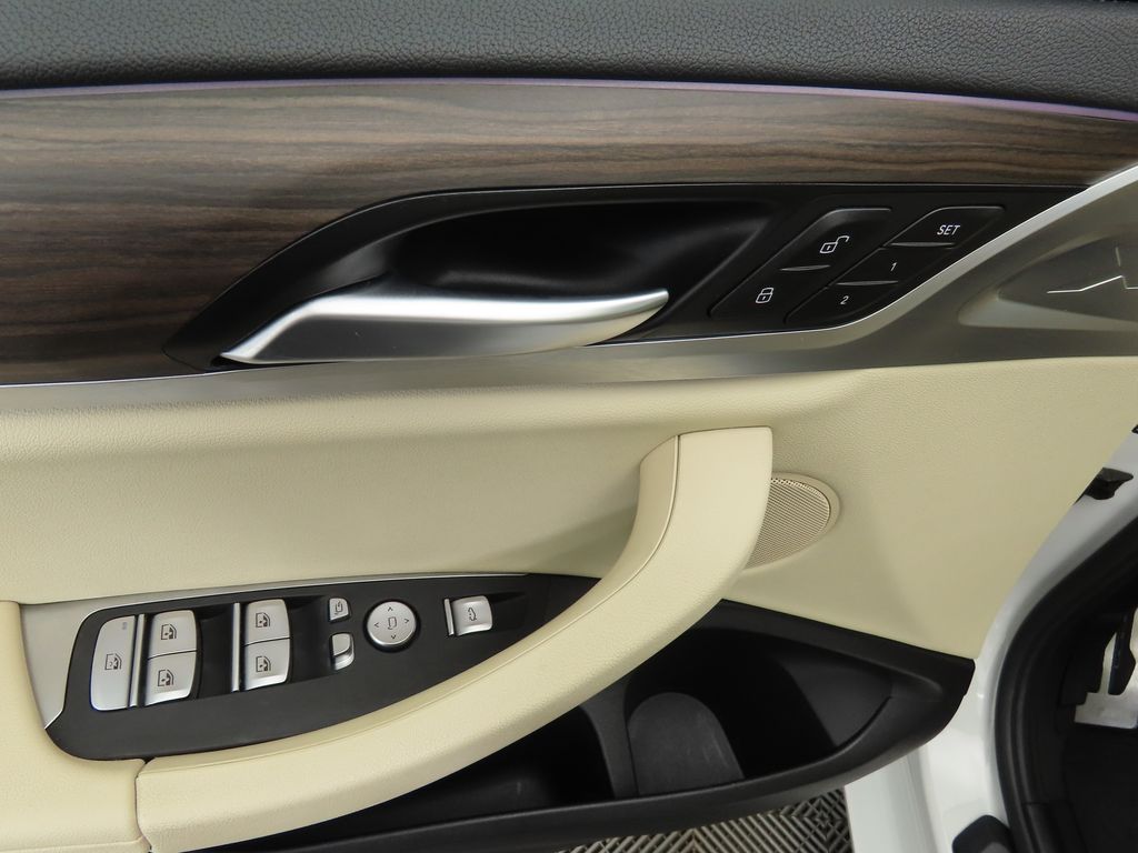 Thumbnail: 2021 BMW X3 - 23