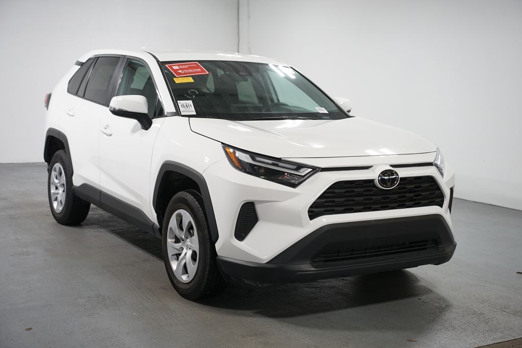 Thumbnail: 2024 Toyota RAV4 - 3