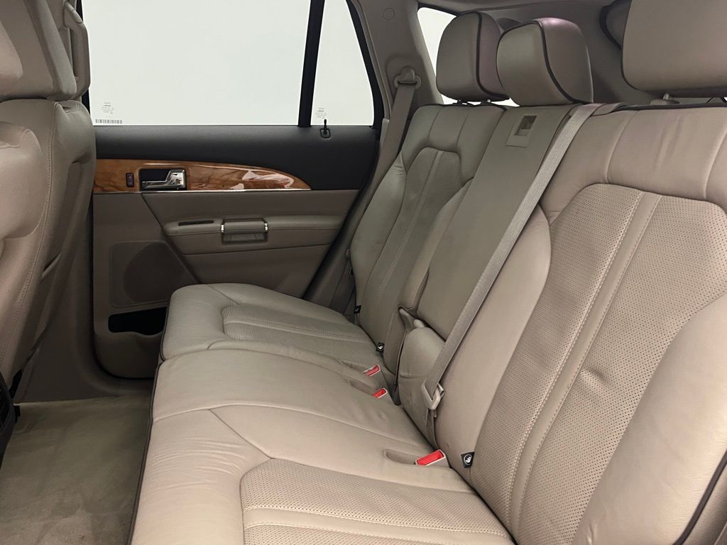 Thumbnail: 2013 Lincoln MKX - 27