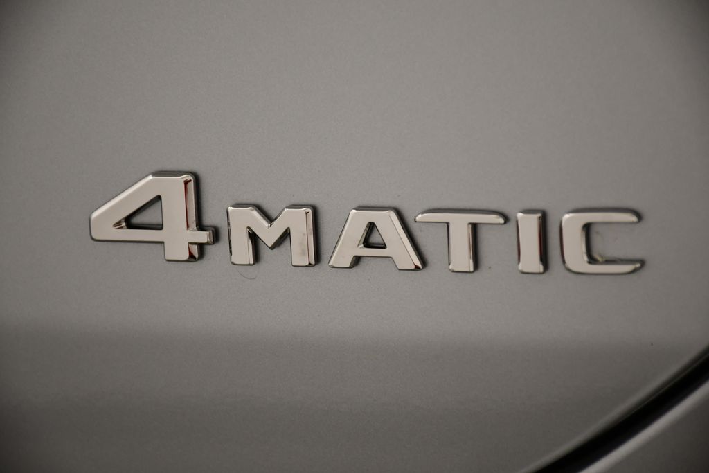 Thumbnail: 2026 Mercedes-Benz GLE - 10