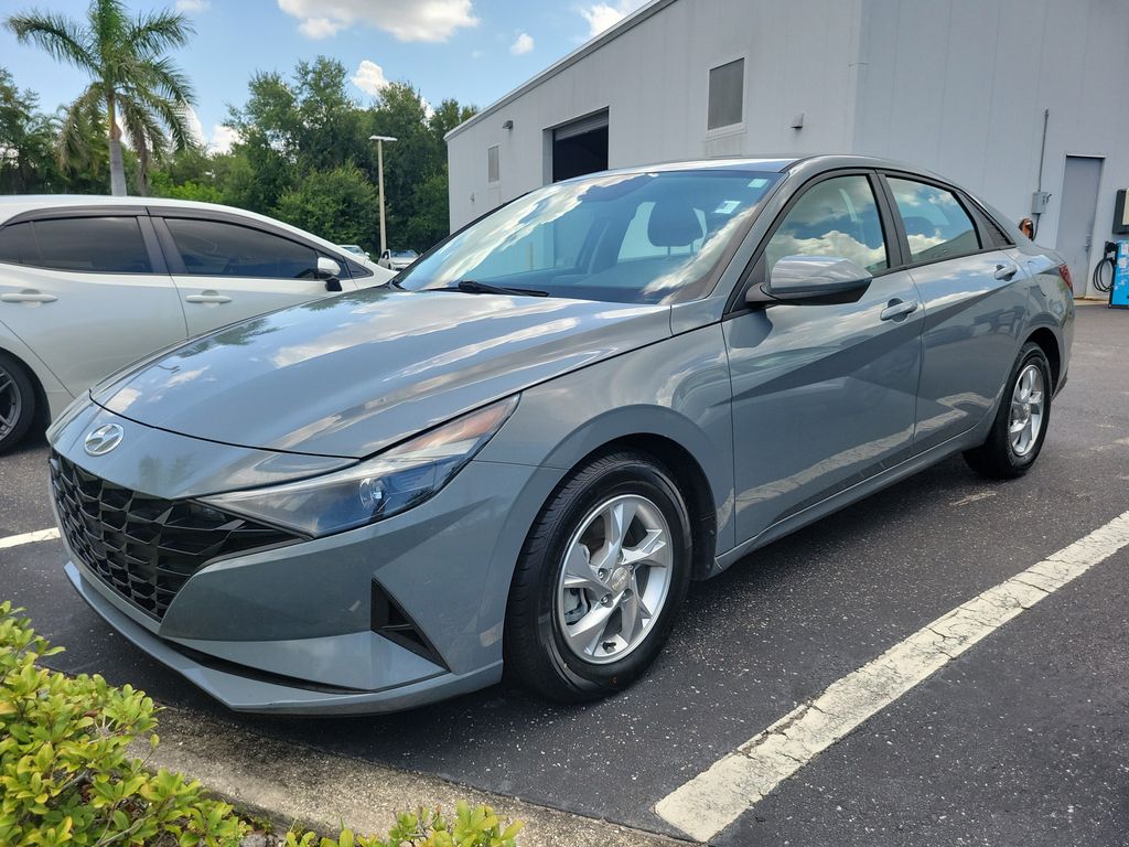 Electric 2021 Hyundai Elantra Sedan Front-Wheel Drive Continuously Variable Transmission