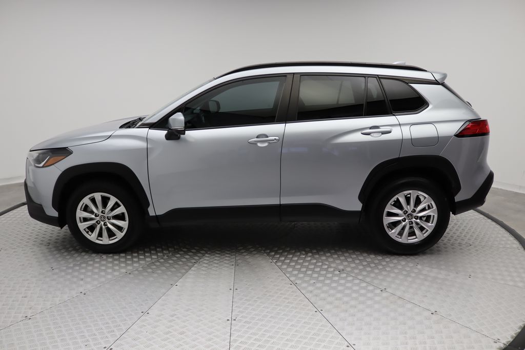 Thumbnail: 2023 Toyota Corolla Cross - 12