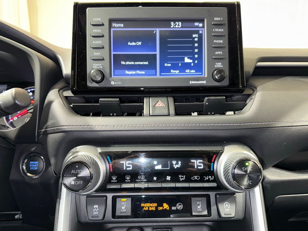 Thumbnail: 2022 Toyota RAV4 - 28