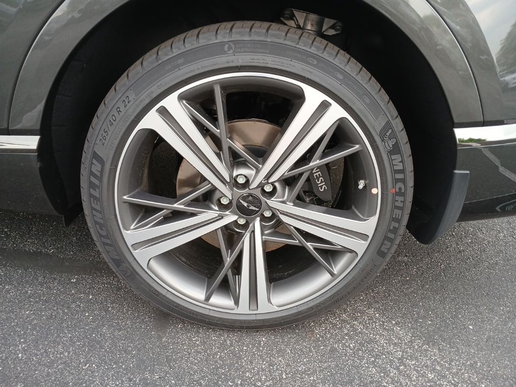 Thumbnail: 2025 Genesis GV80 - 17