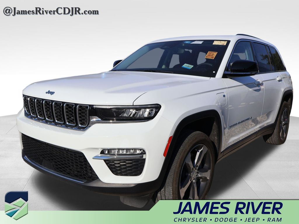 Bright White Clearcoat 2022 Jeep Grand Cherokee 4xe SUV / Crossover Four-Wheel Drive 8-Speed Automatic
