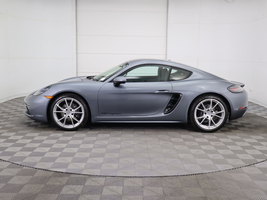Thumbnail: 2025 Porsche 718 Cayman - 2