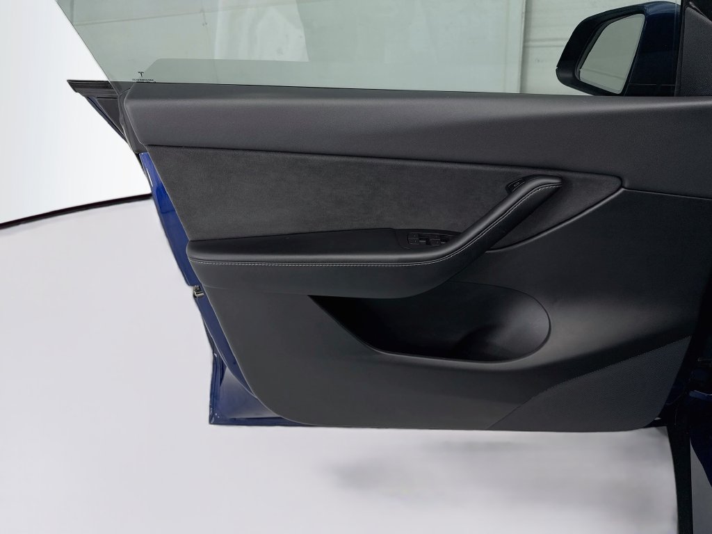 Thumbnail: 2021 Tesla Model Y - 23