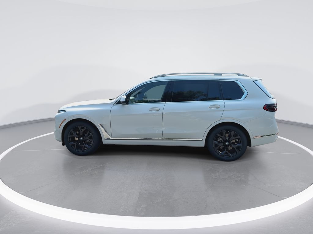 Thumbnail: 2027 BMW X7 - 5