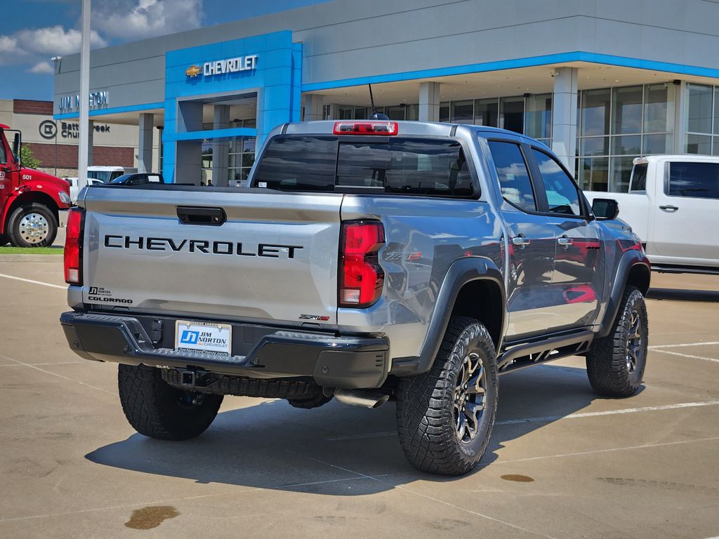 2026 Chevrolet Colorado ZR2 photo 3