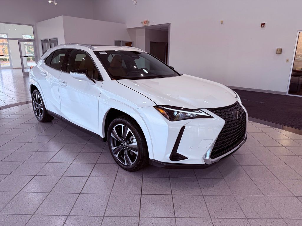 2025 Lexus UX Hybrid 300h Premium FWD