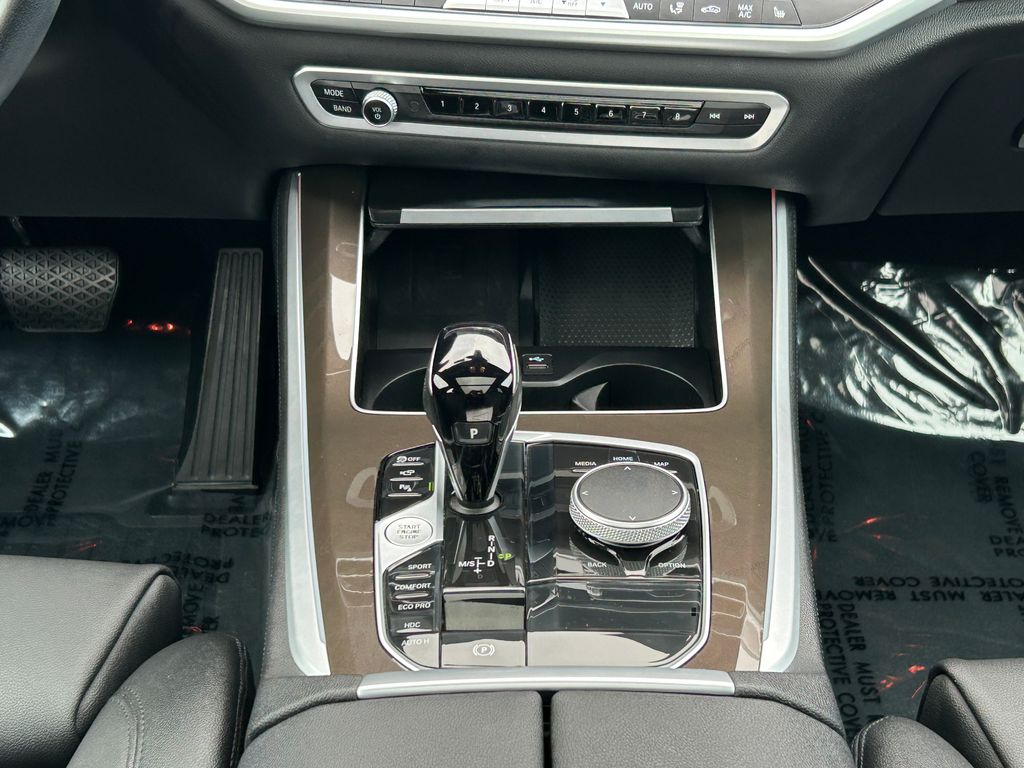 2022 BMW X5 xDrive40i 26