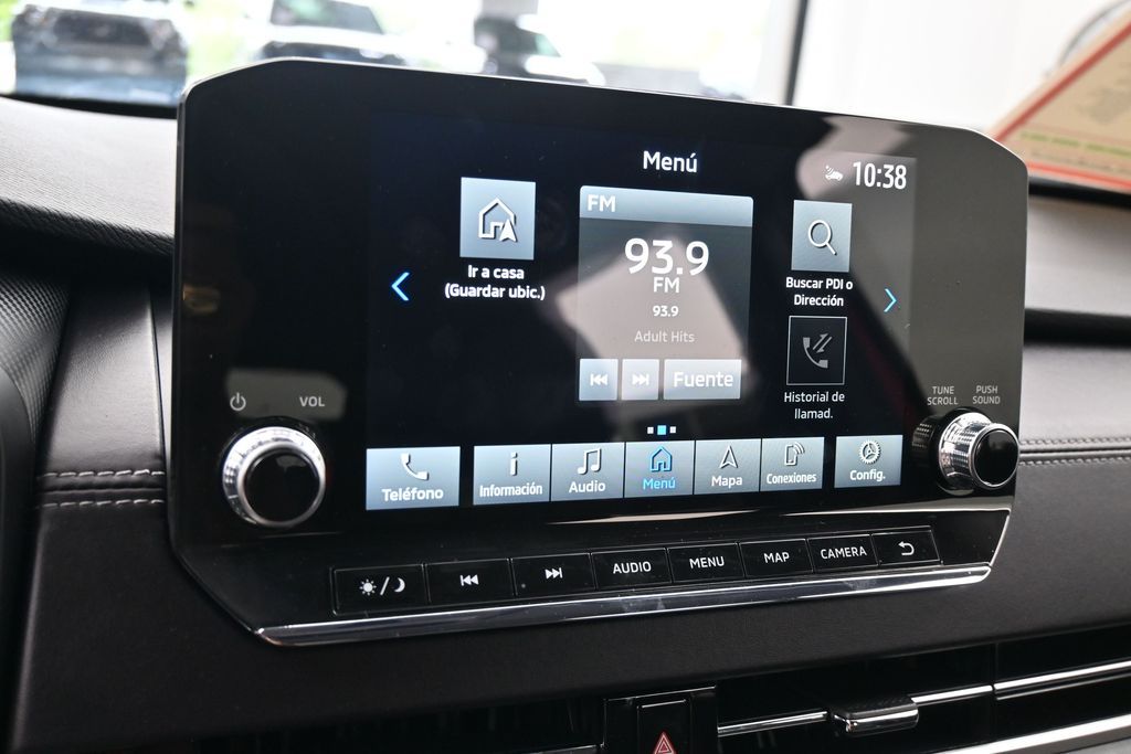 Used 2024 Red Mitsubishi SE Black Edition image 18