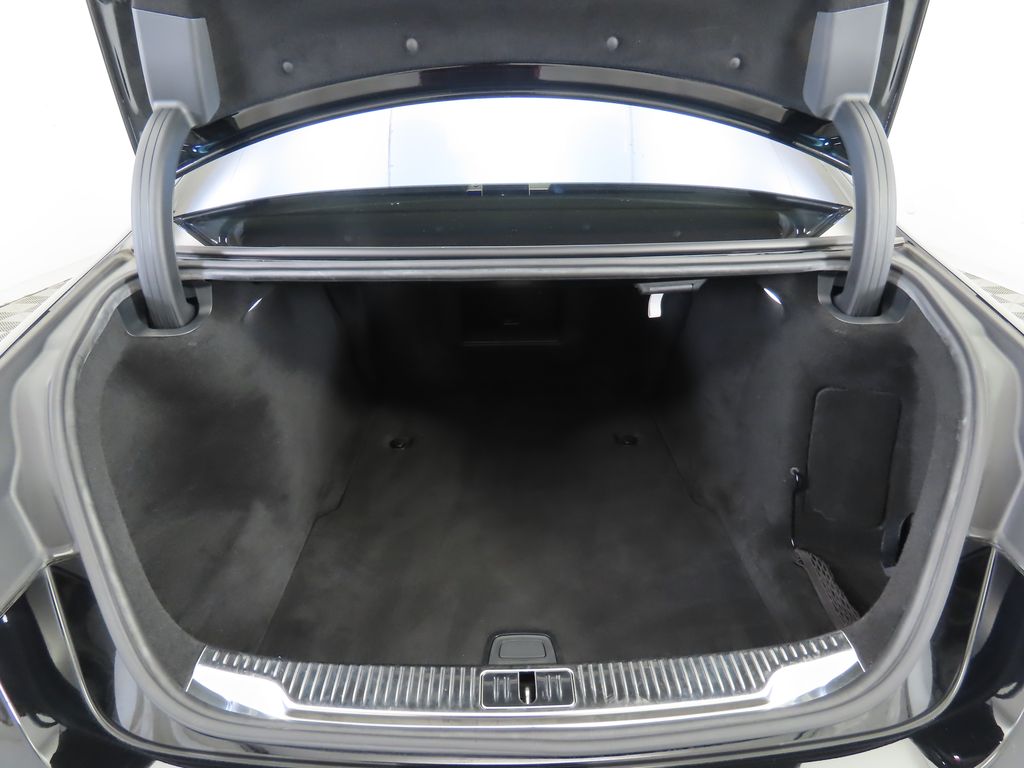 Thumbnail: 2022 Mercedes-Benz S-Class - 29