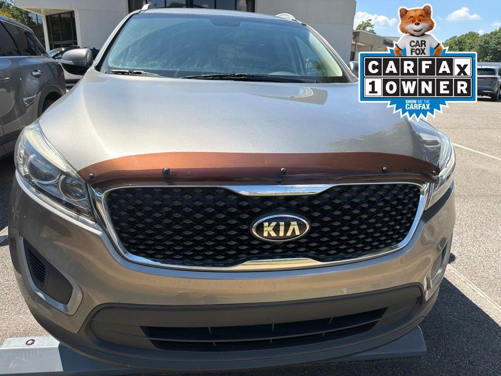 Titanium Silver 2016 Kia Sorento SUV / Crossover Front-Wheel Drive 6-Speed Automatic