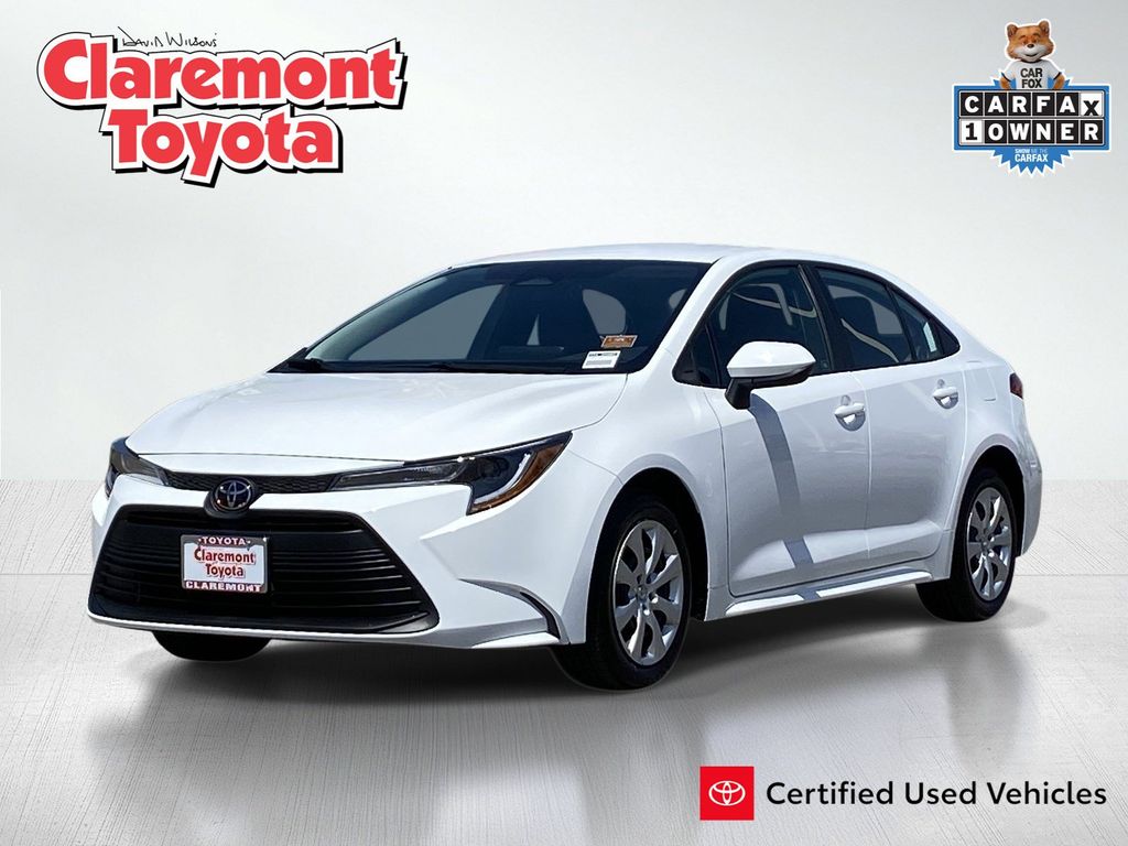 Ice 2026 Toyota Corolla LE FWD Sedan Front-Wheel Drive Continuously Variable Transmission