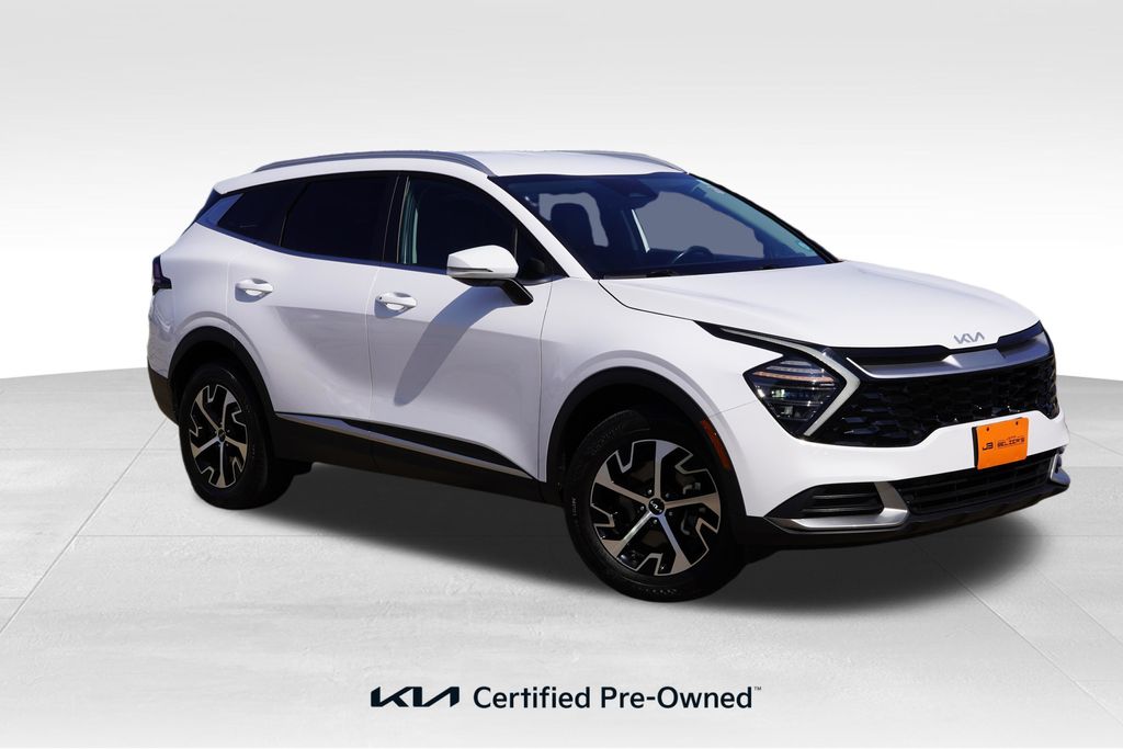 Glacial White Pearl 2024 Kia Sportage SUV / Crossover All-Wheel Drive 8-Speed Automatic