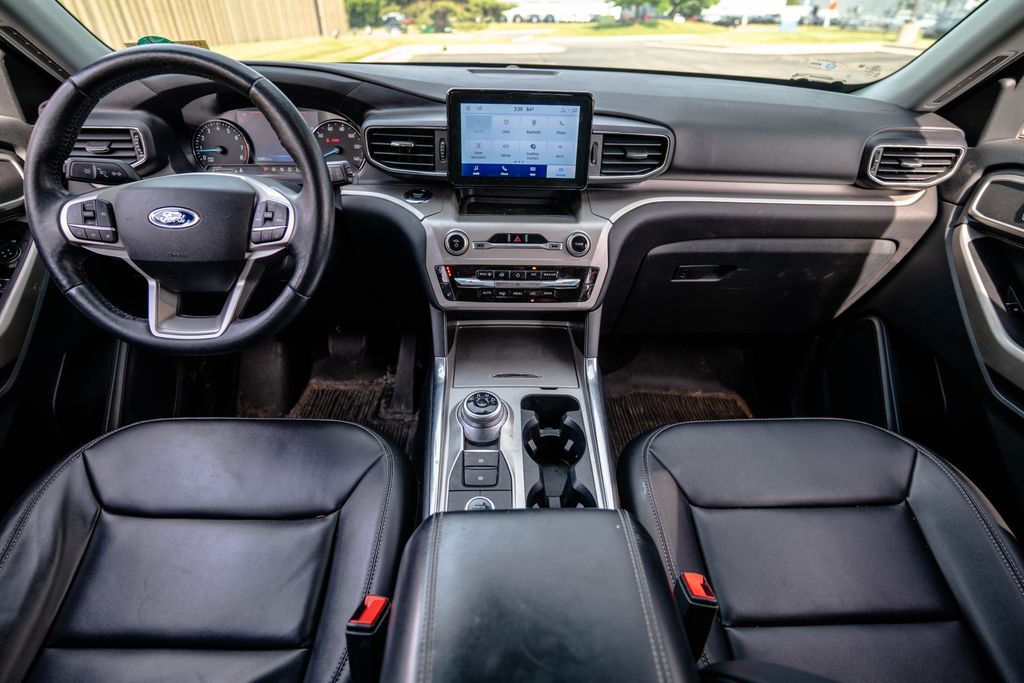 Used 2022 Ford Explorer SUV