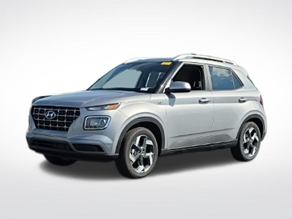 Shimmering Silver 2026 Hyundai Venue SUV / Crossover Front-Wheel Drive Continuously Variable Transmission