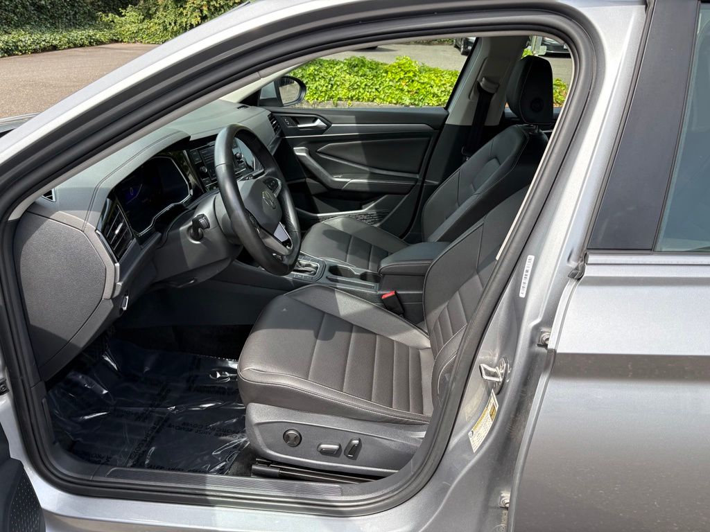 2024 Volkswagen Jetta 1.5T SE