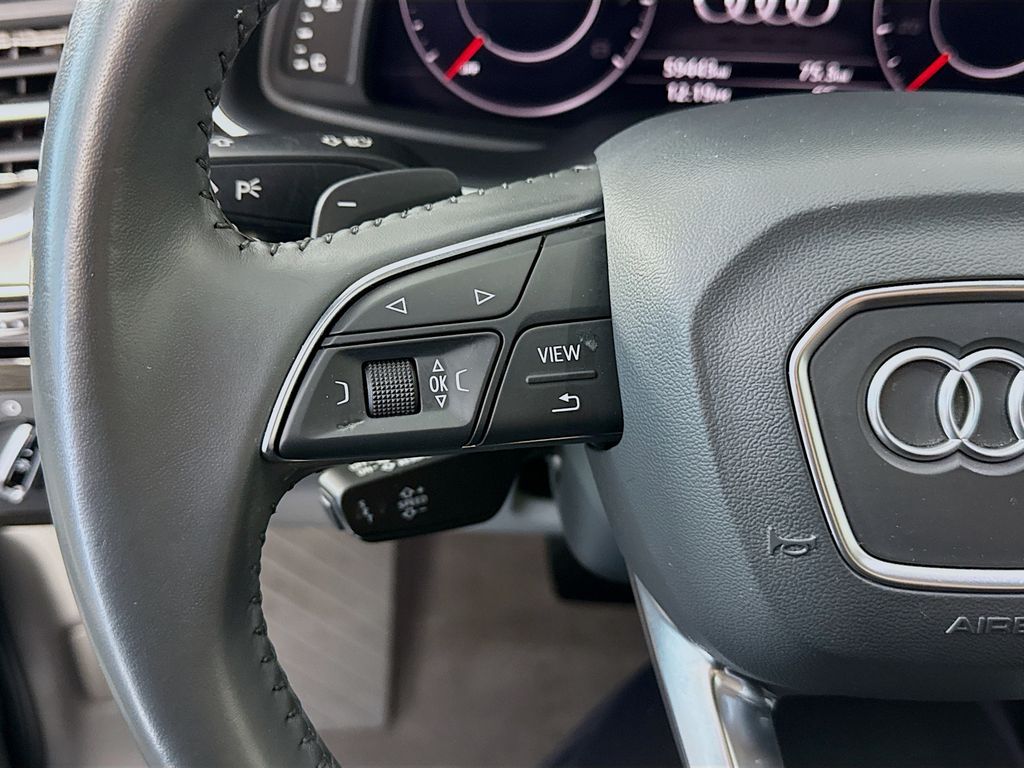 Thumbnail: 2018 Audi Q7 - 11