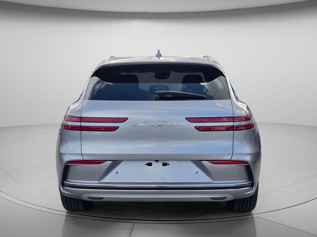 2027 Genesis Gv70