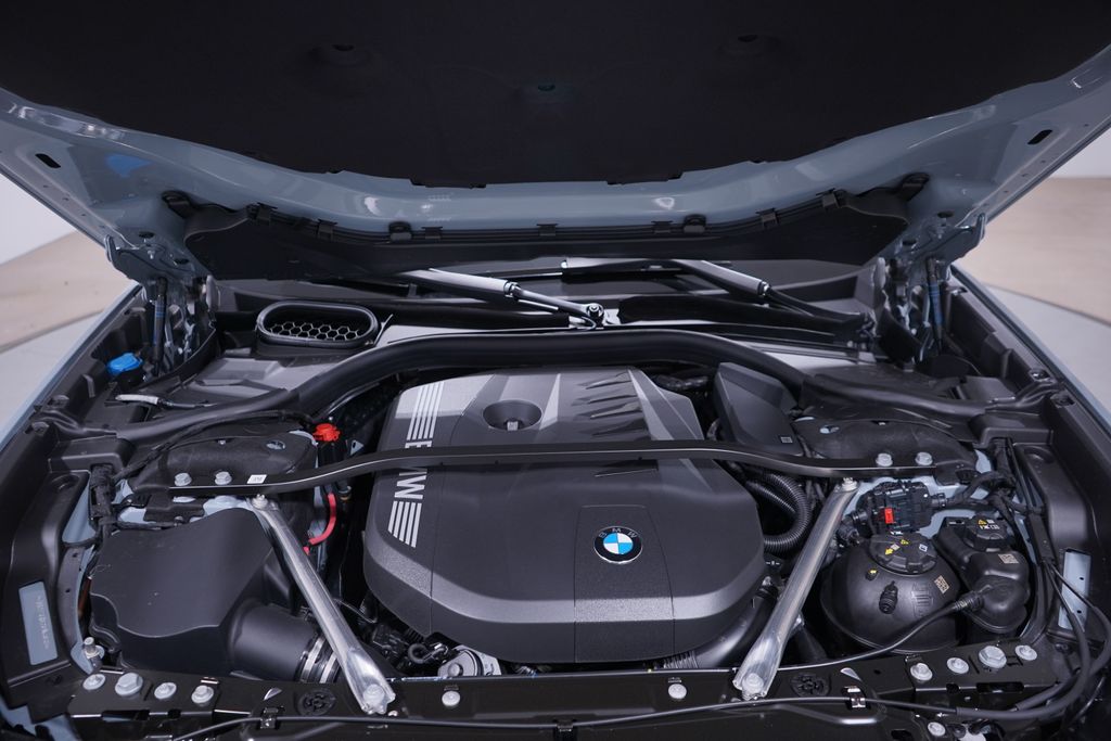 2025 BMW 7 Series 740i 14