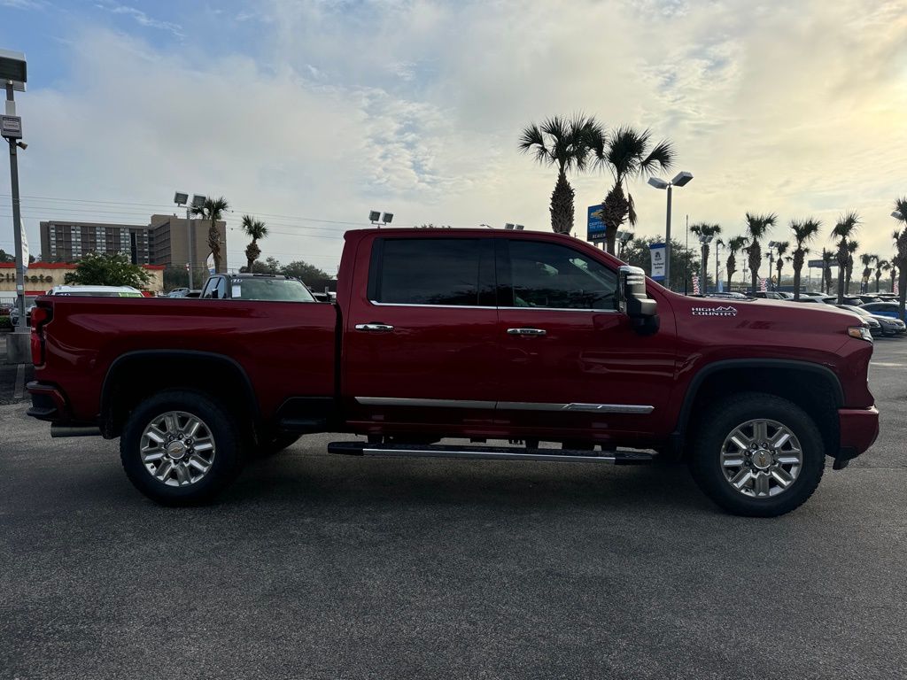 2025 Chevrolet Silverado 3500HD High Country 9