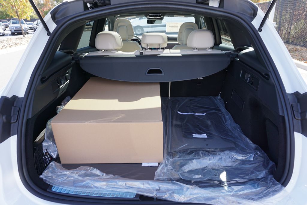 Thumbnail: 2026 Mercedes-Benz GLC - 18