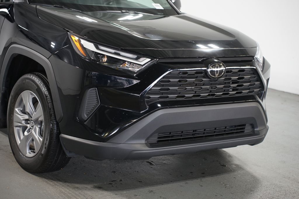 Thumbnail: 2025 Toyota RAV4 - 4