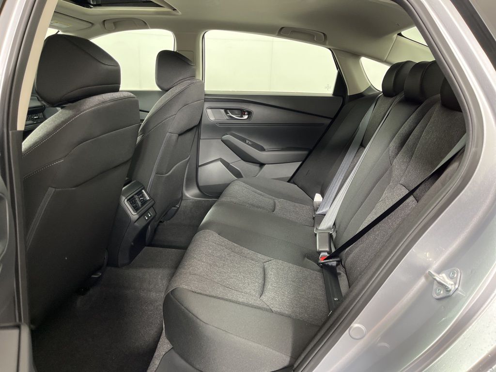2025 Honda Accord SE 22