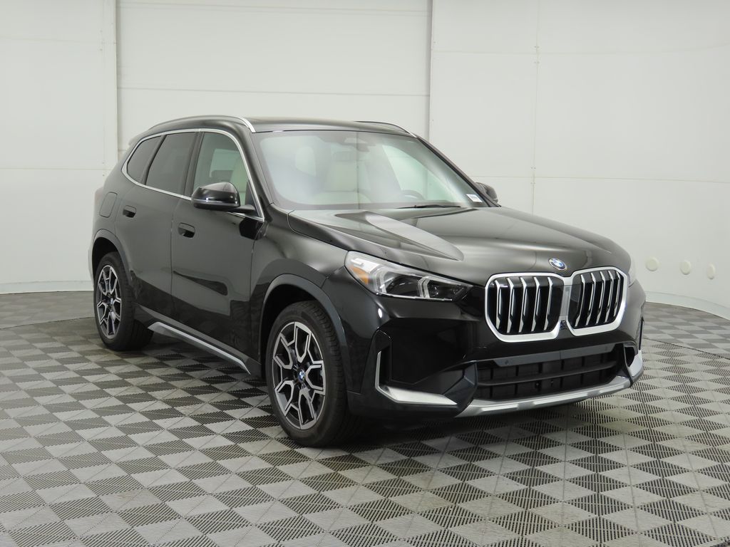 Thumbnail: 2025 BMW X1 - 3