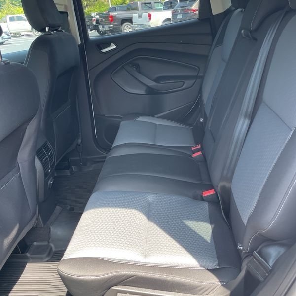 2018 Ford Escape SE 27