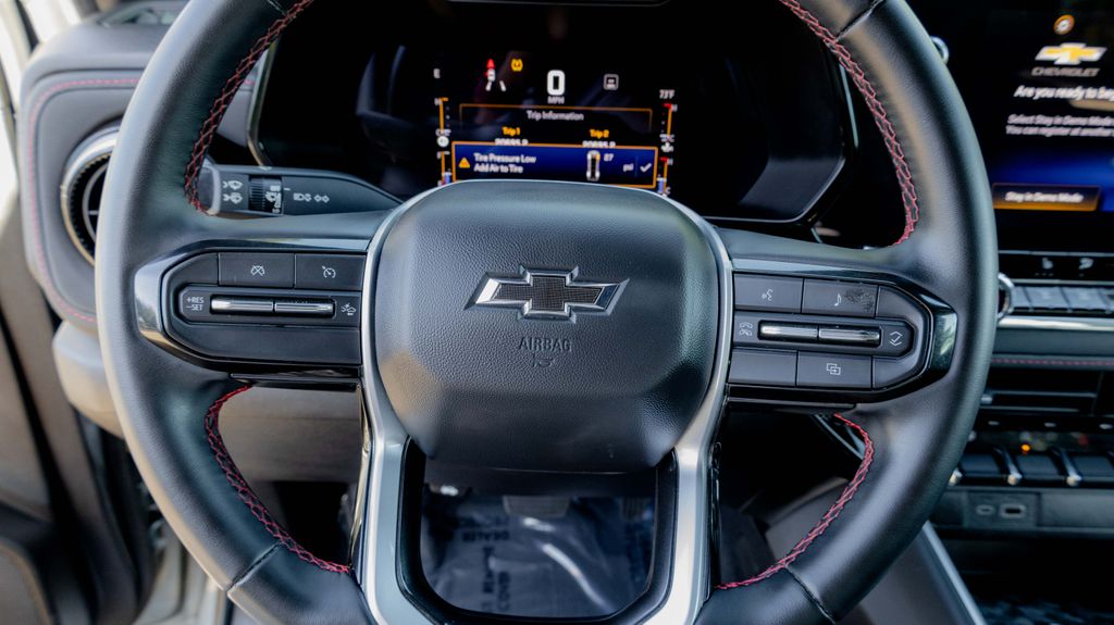 Used 2023 Chevrolet Colorado Z71 4D Crew Cab