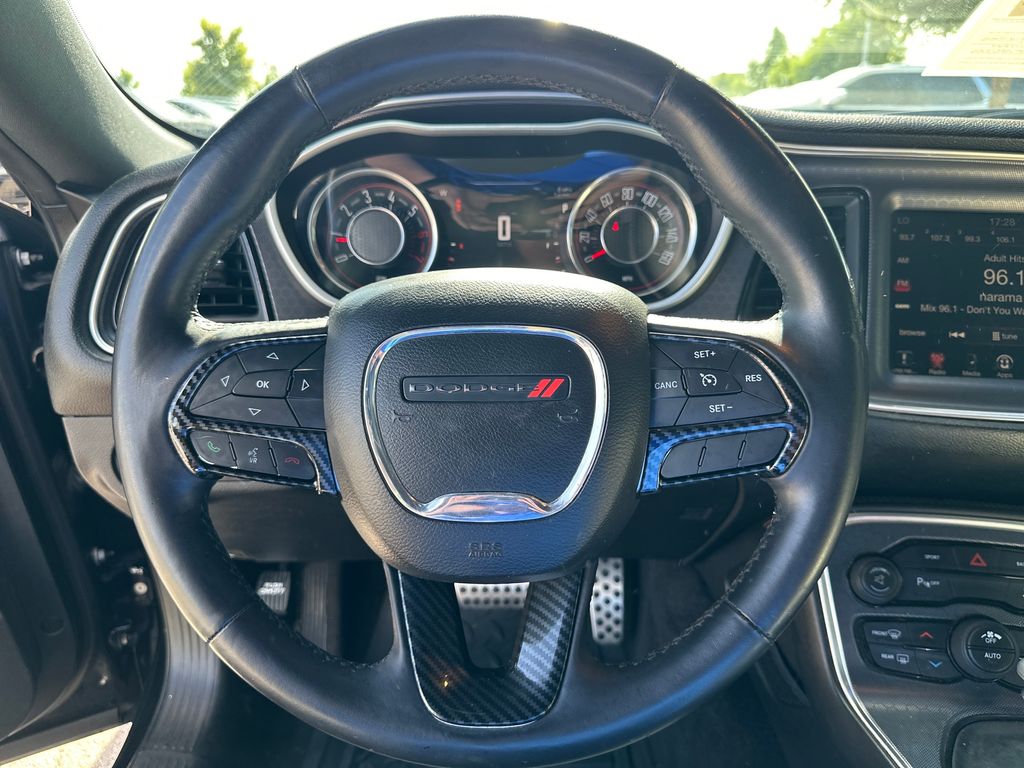Used Car 2015 Dodge Challenger  R/t For Sale Under $25,000 In Austin, Texas