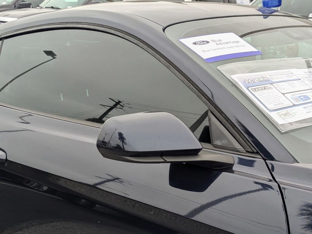 2021 Ford Mustang EcoBoost Fastback