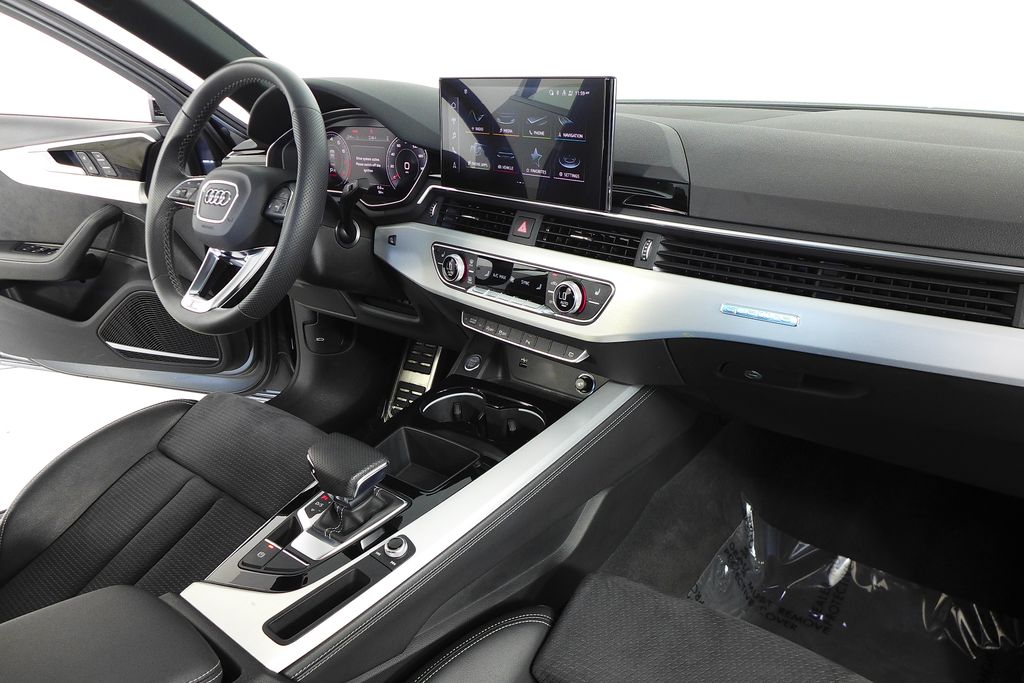 Thumbnail: 2023 Audi A4 - 13