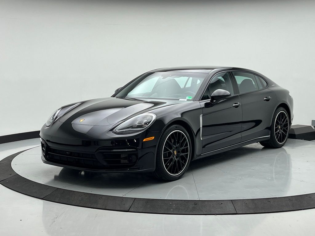 2023 Porsche Panamera 4 -
                Chantilly, VA