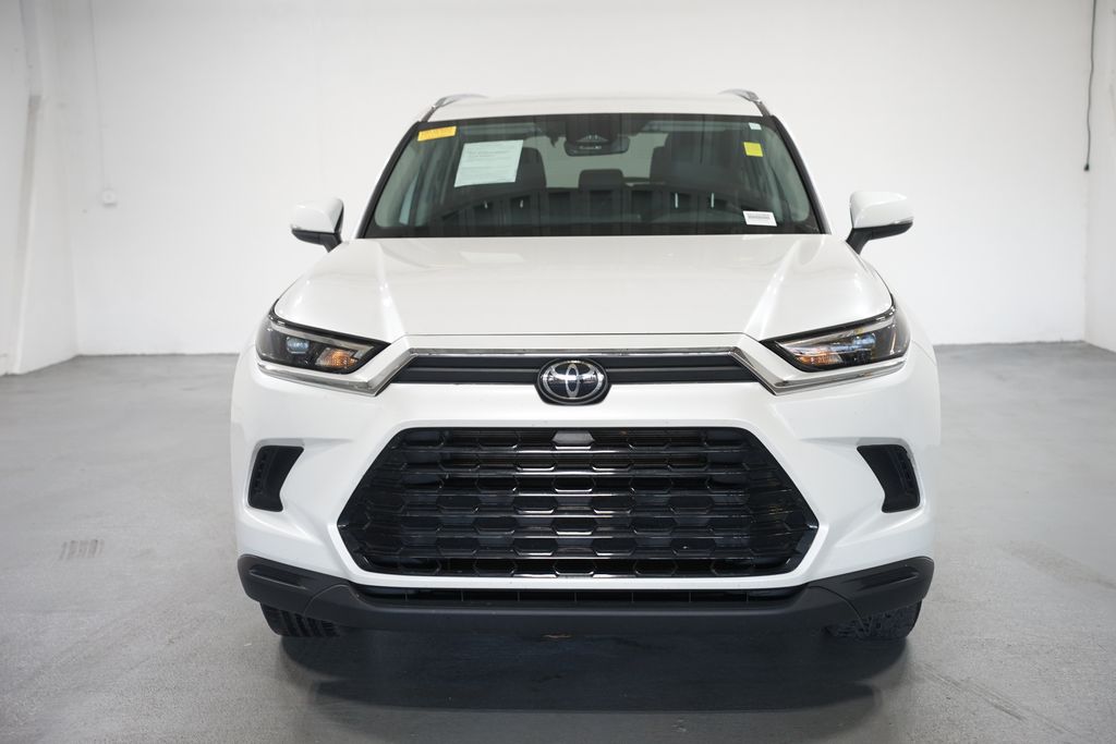 Thumbnail: 2024 Toyota Grand Highlander - 2