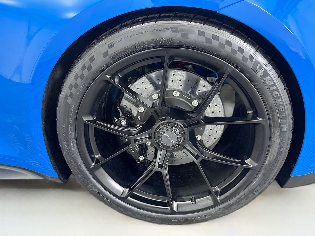 Thumbnail: 2024 Porsche 911 - 27