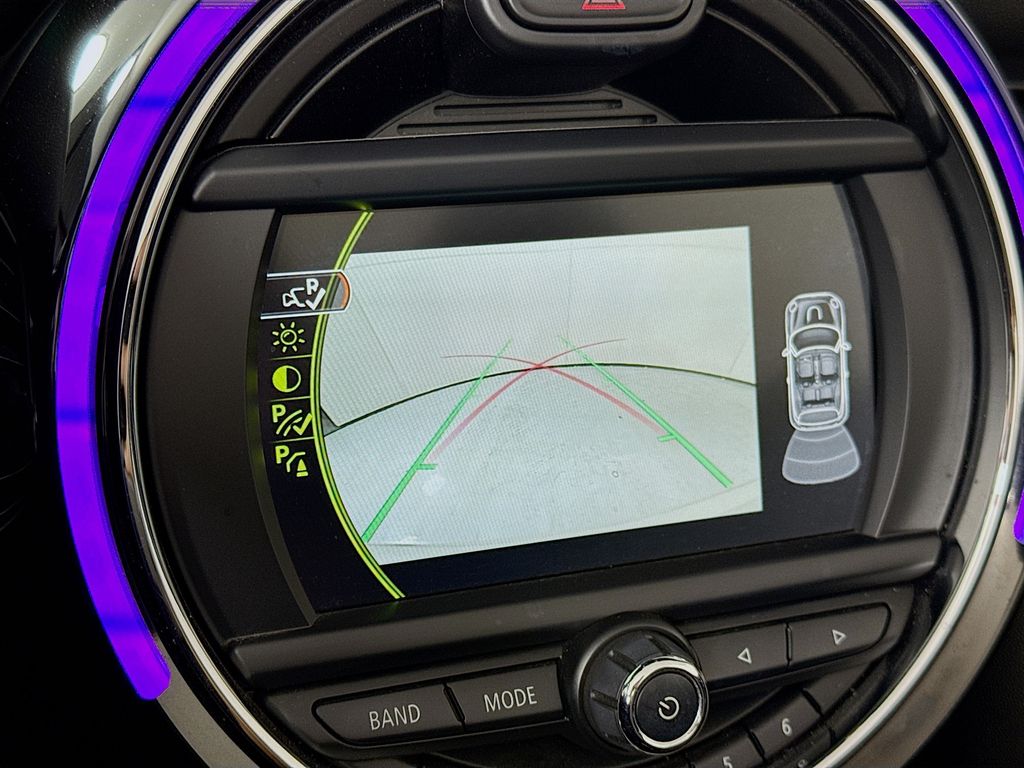 Thumbnail: 2018 MINI Cooper - 23