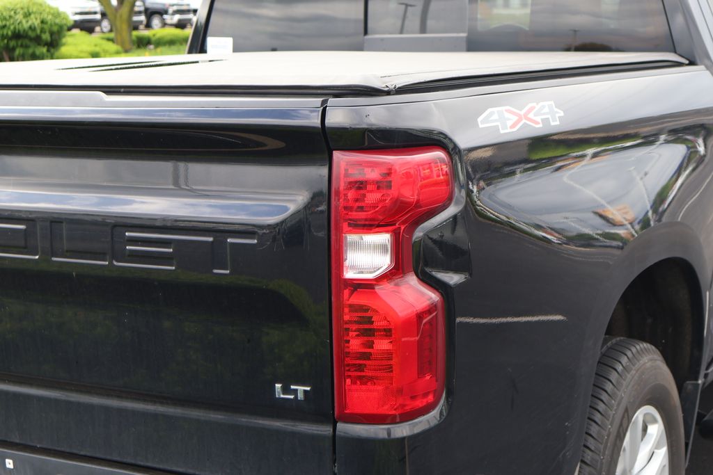 2019 Chevrolet Silverado 1500 LT 10