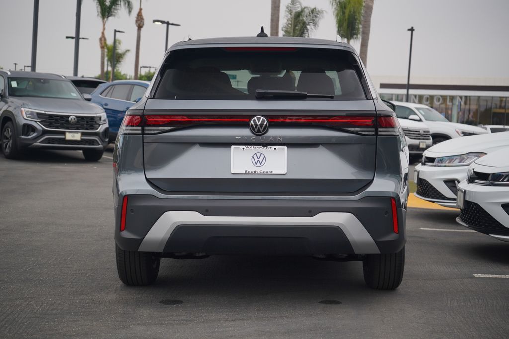Thumbnail: 2025 Volkswagen Tiguan - 4