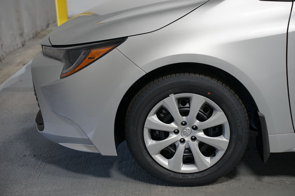 Thumbnail: 2026 Toyota Corolla - 5