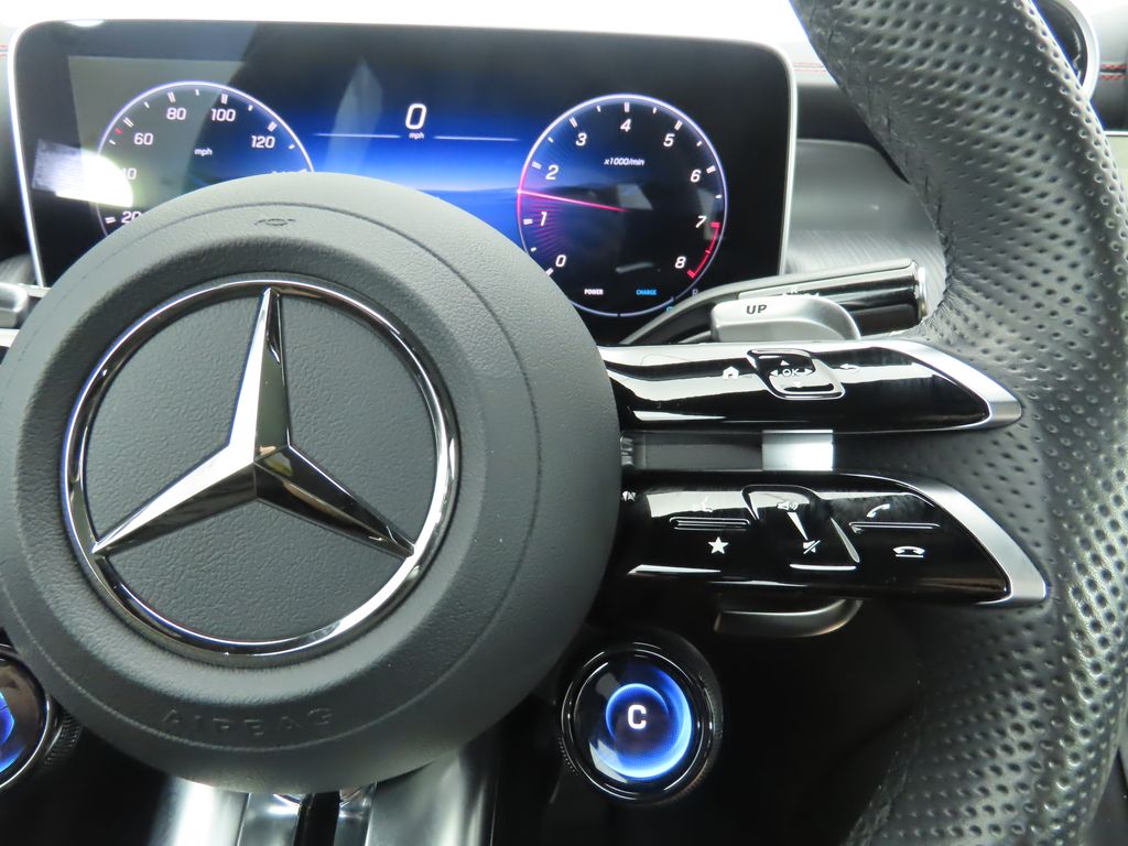 Thumbnail: 2025 Mercedes-Benz GLC - 12