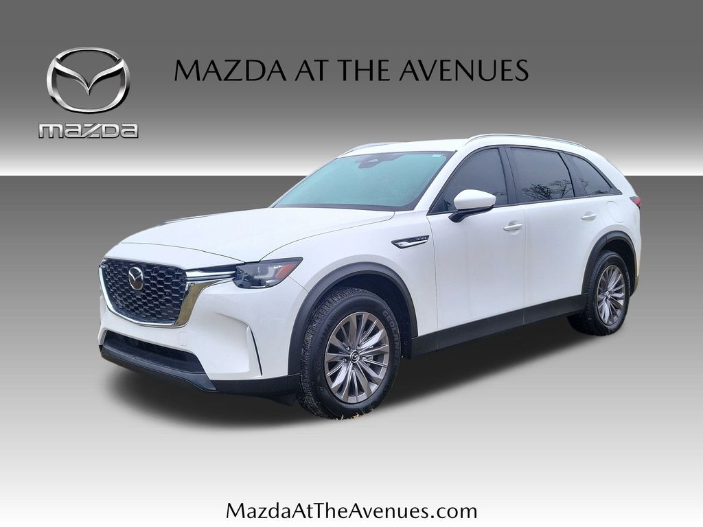 2025 Mazda CX-90 Select Package's photo
