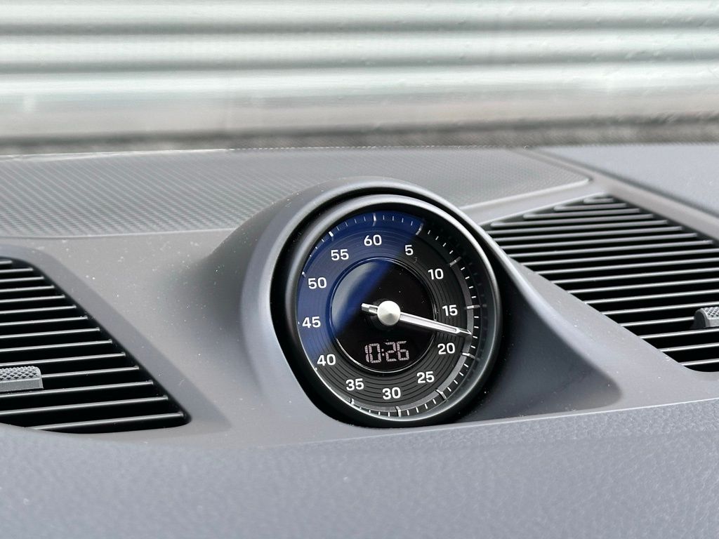 Thumbnail: 2024 Porsche  - 30