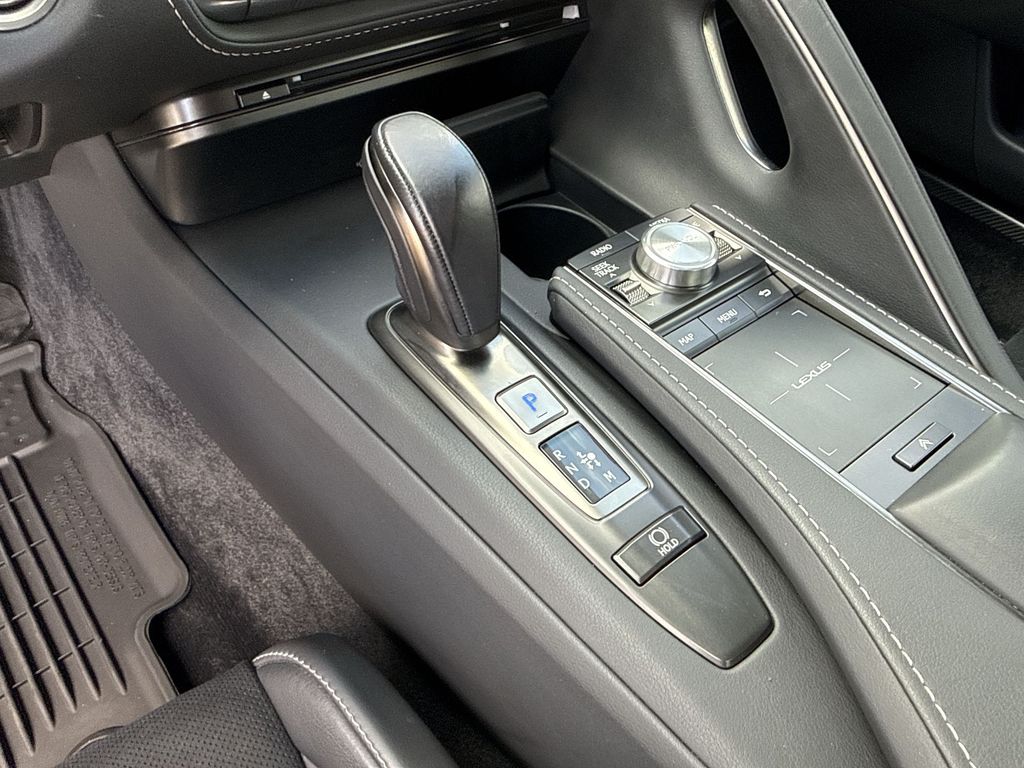 Thumbnail: 2023 Lexus LC - 22