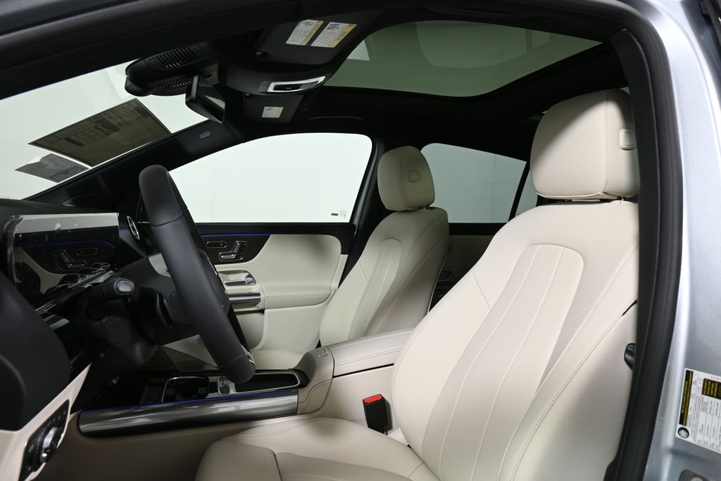 Thumbnail: 2026 Mercedes-Benz GLA - 13