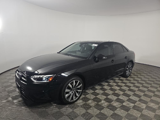 Mythos Black Metallic 2022 Audi A4 quattro Premium Plus 40 TFSI AWD Sedan All-Wheel Drive 7-Speed Automatic